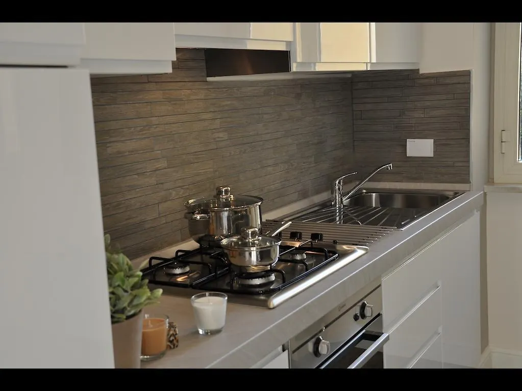 Just Colosseum Suite Rom Apartment